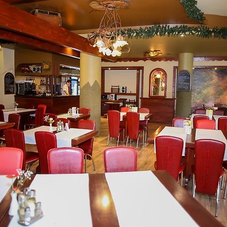 Hotel Silva Vatra Dornei Zewnętrze zdjęcie