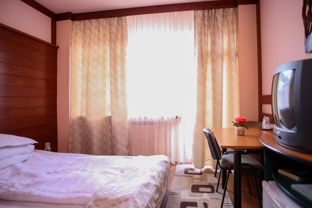 Hotel Silva Vatra Dornei Zewnętrze zdjęcie